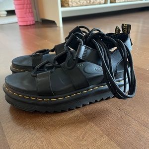 Dr. Martens Nartilla Sandal 38